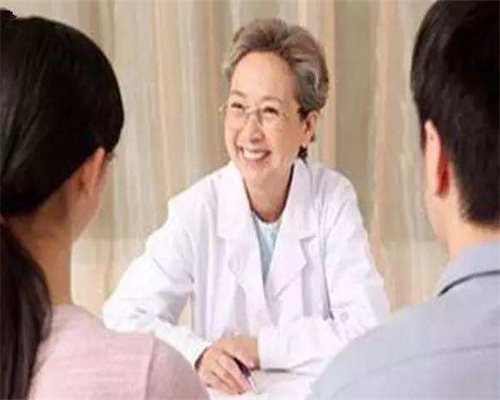 孕期前三个月饮食指南：营养选择与健康管理